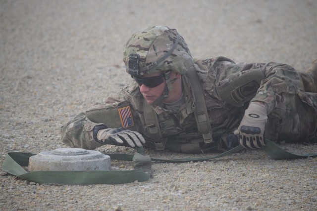Airborne engineers from US, Europe train on airfield seizures