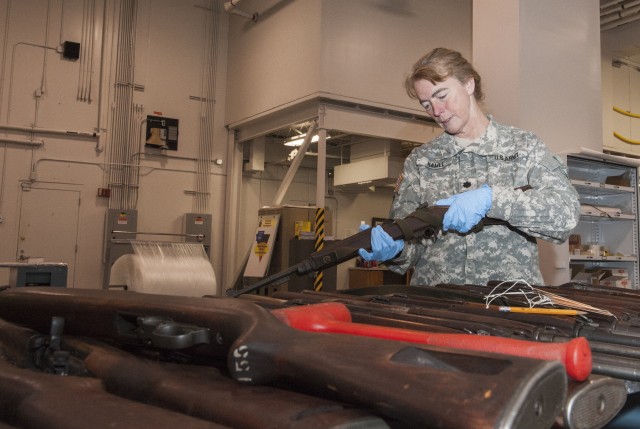Reservist assists Anniston's Museum Support Center