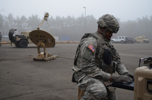 Finance Soldiers demonstrate readiness during tactical, technical training event