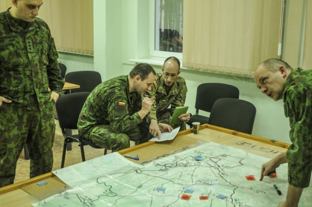 Lithuania Land Forces hosts Thunder Strike with US and Danish forces