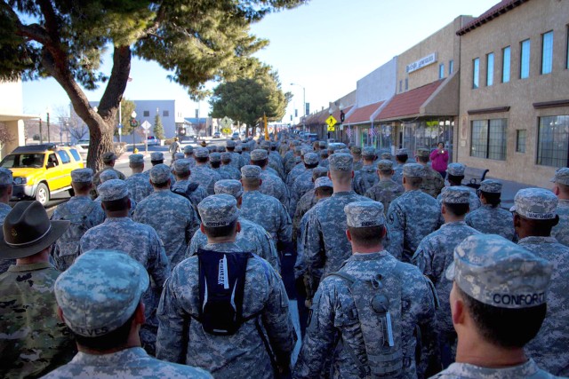 Blackhorse Troopers march 38 miles to honor Barstow veterans