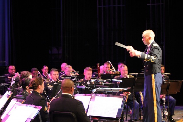 First Team band hosts holiday concert
