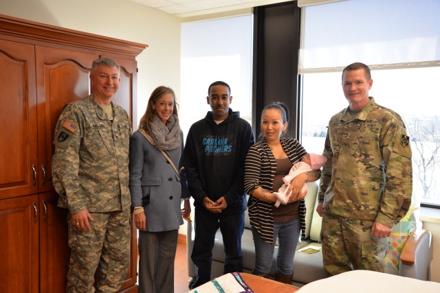 Hospital Commander and CG with Ellis family