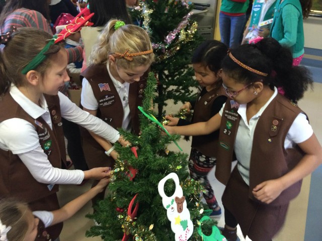 Camp Zama Girl Scouts visit Japanese nursing home