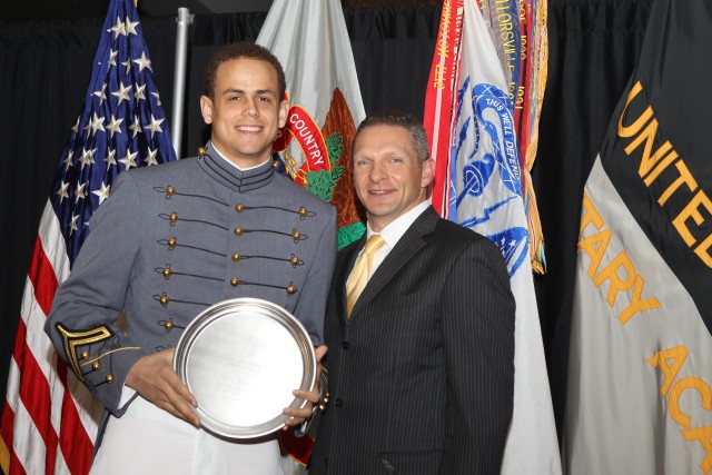 USMA Cadet Edgar Poe, 2015 Thruston Hughes Memorial Award recipient