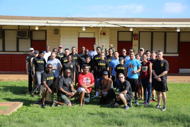 25th Sustainment Brigade Soldiers Volunteer at Kahuku High School 