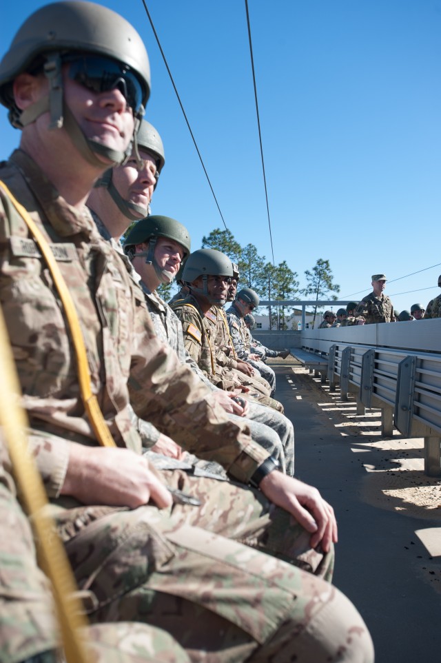 7th Group Soldiers Conduct Airborne Operation