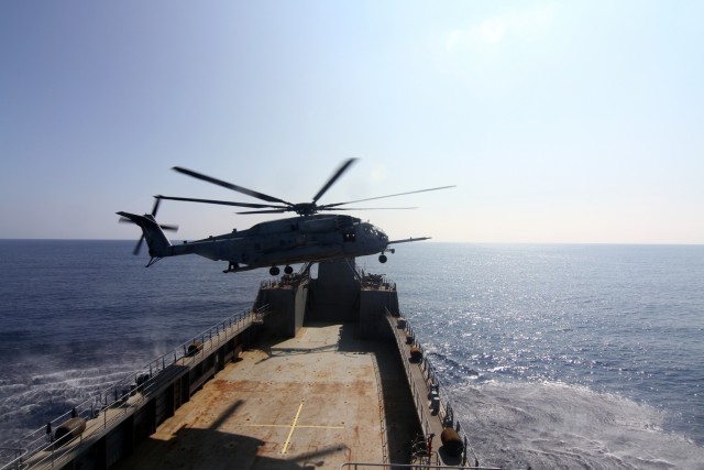 Soldiers, Marines exercise joint capabilities aboard Army vessel