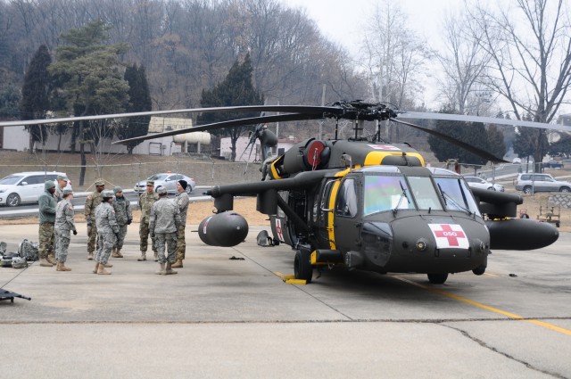 'Thunder' medics conduct medical evacuation training