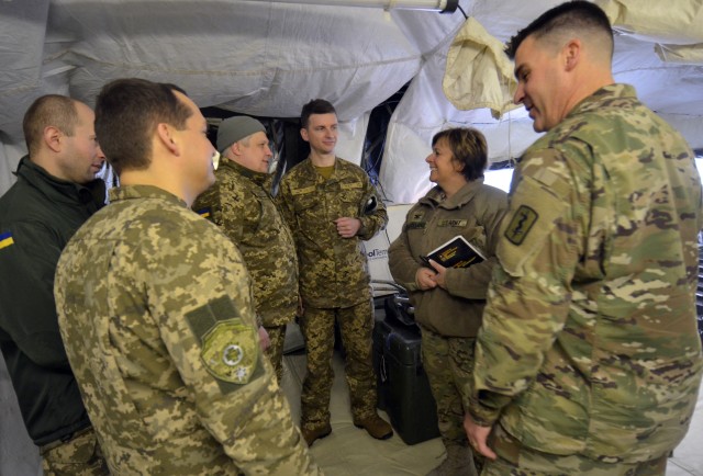 Ukrainian surgeons visit Army Medicine in Europe