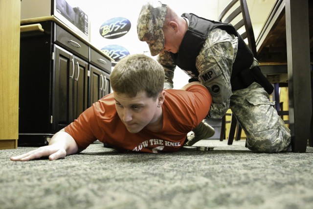 law-order-okinawa-mps-conduct-active-shooter-training-article