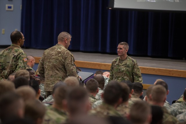 Dailey reiterates importance of readiness, image during Fort Drum visit