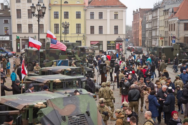 Soldiers spend day in Poland during Exercise Freedom Shock