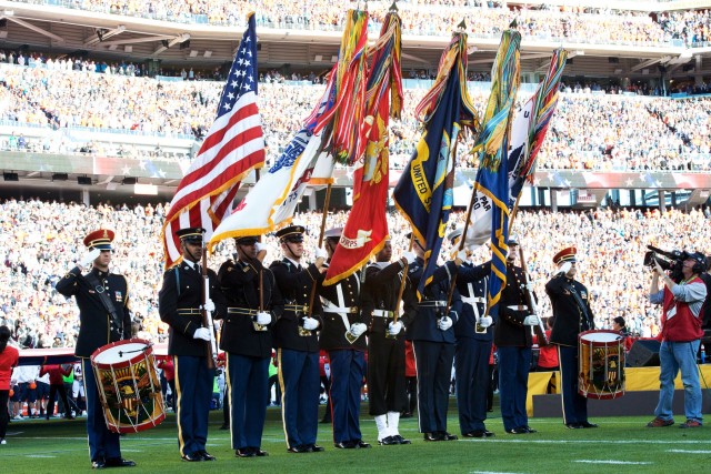 Army ceremonial units bring pomp, precision to Super Bowl 50