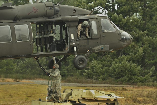 16th CAB conducts sling load and air assault training
