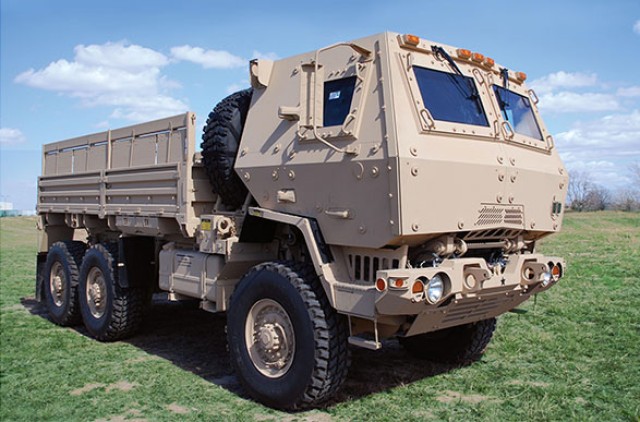 Army Hosts Industry Day for Improved Medium Tactical Vehicles