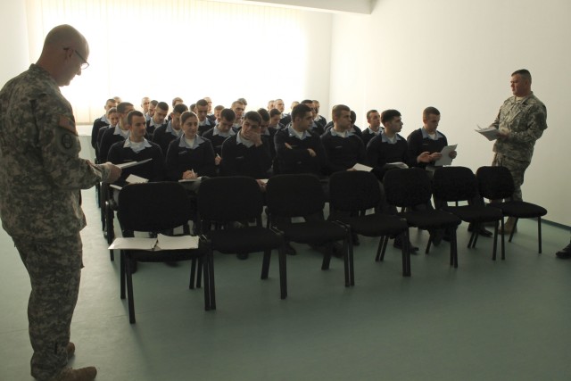 MNBG-E command team talks leadership with KSF cadets