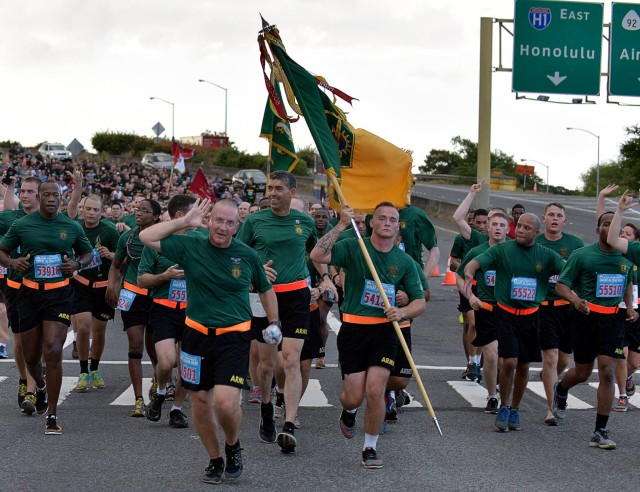 8th TSC participates in the 2016 Great Aloha Run