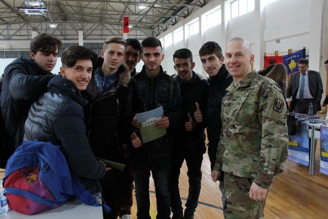 Soldiers talk with graduating Kosovo students about job opportunities