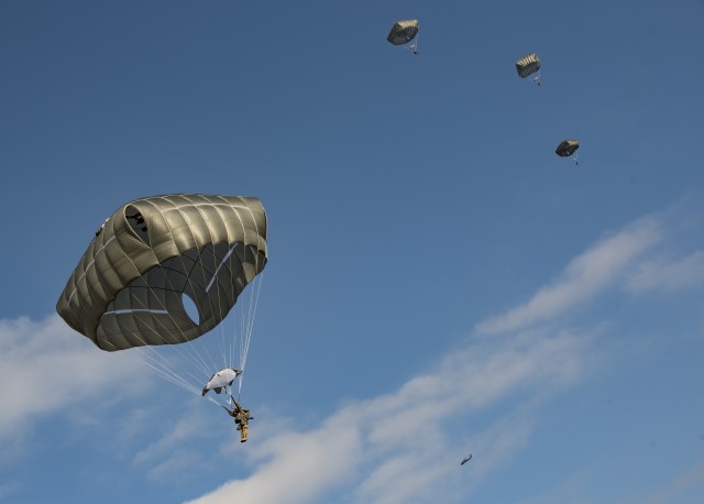 Task Force Spearhead gives wings to 173rd redlegs