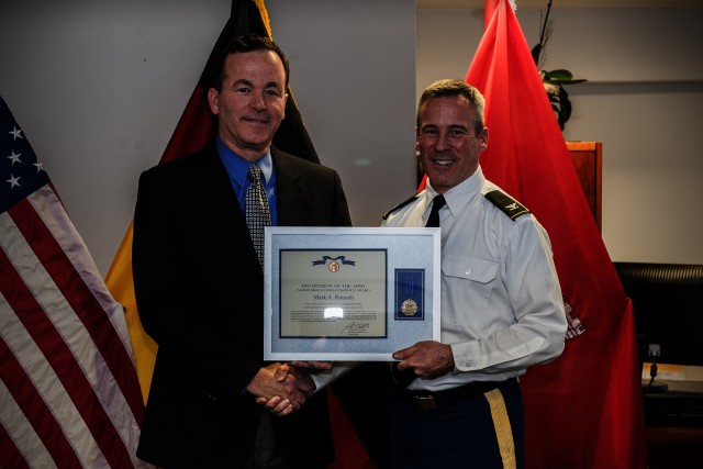Longtime deputy district engineer retires from USACE