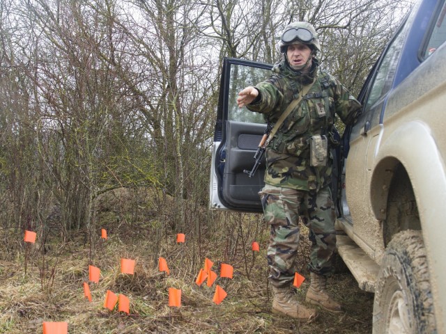 Fort Leonard Wood EOD team partners with Moldovan armed forces, prepares for Kosovo deployment
