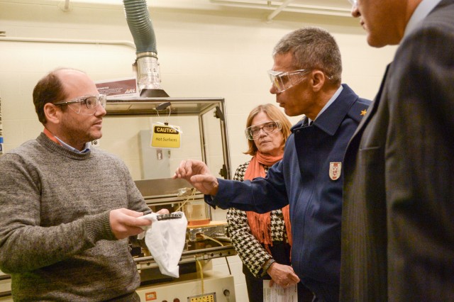 Turkish military delegation tours Army Research Laboratory