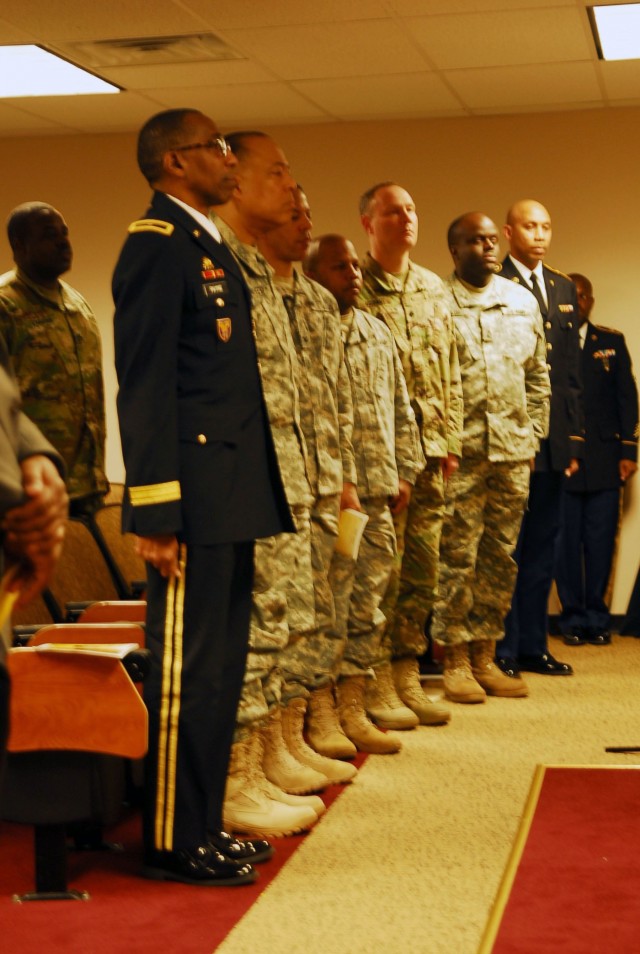 Retired Army nurse praised for stellar military service