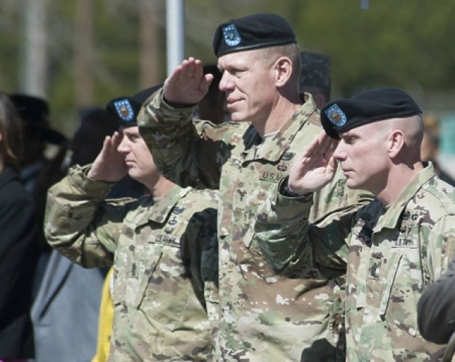 Operational Test Command welcomes new command sergeant major