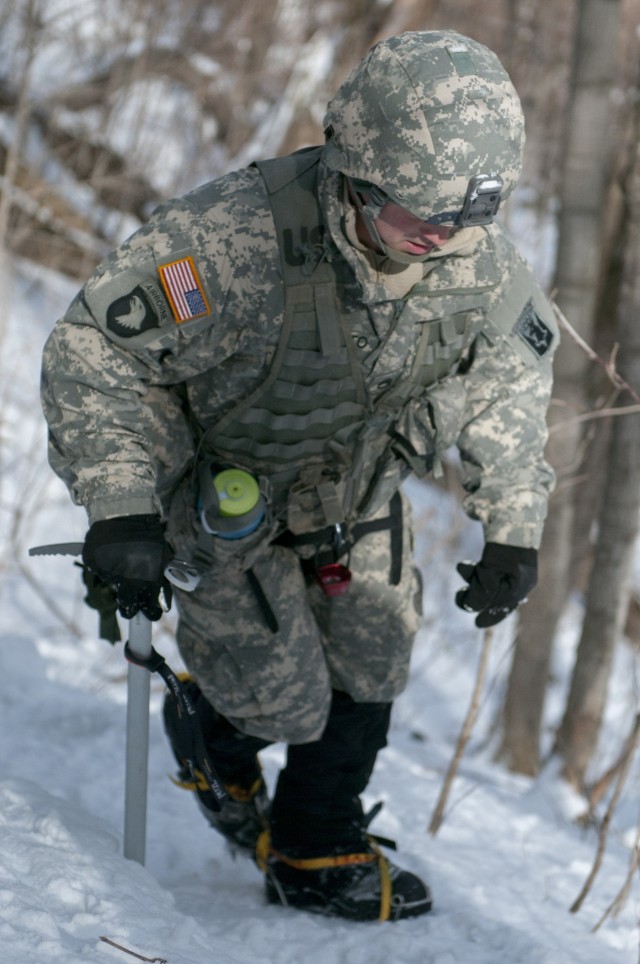 Vermont National Guard Soldier traverses a mountain