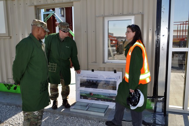 LTG Wyche Visit 01