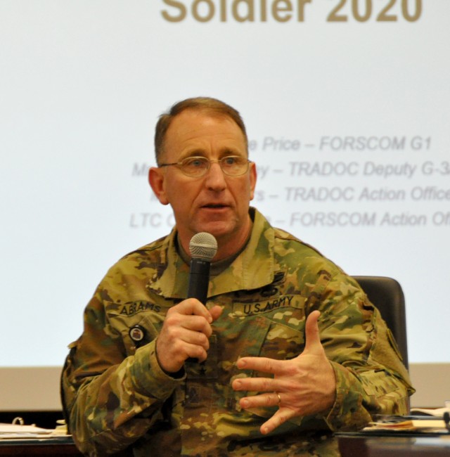 FORSCOM, TRADOC leaders discuss "Soldier 2020" implementation, physical fitness standards