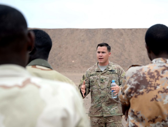 Djiboutian soldiers train on the range