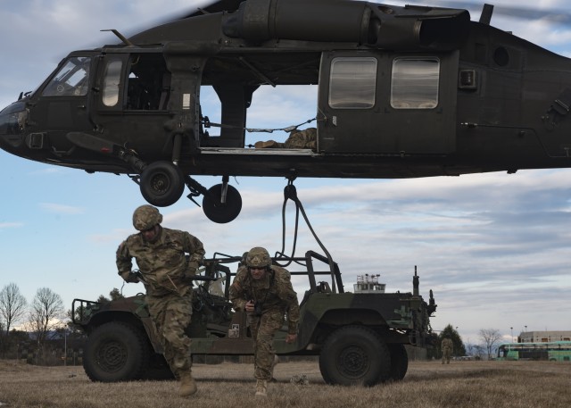 Task Force Spearhead conducts sling load training with 173rd