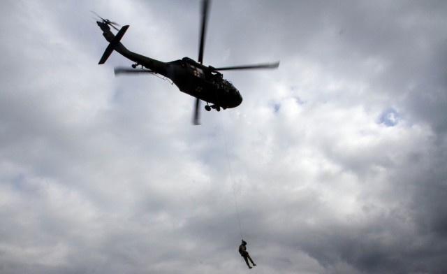 Infantrymen take to the sky during medevac training in Kosovo