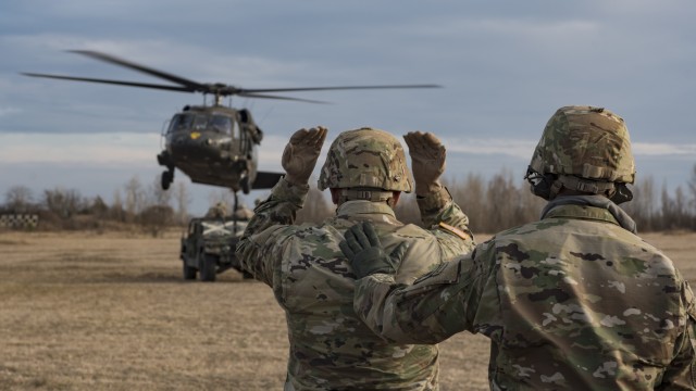 Task Force Spearhead conducts sling load training with 173rd