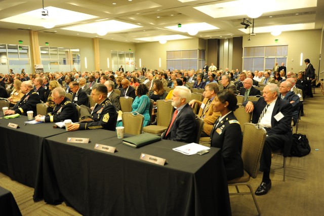 Army reaches out to small businesses
