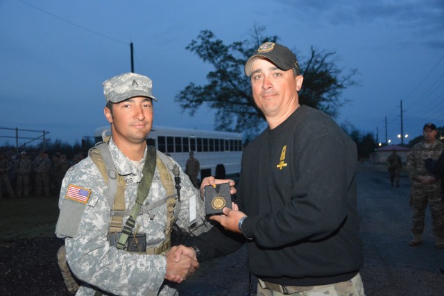 2016 'All Army' challenges Soldiers' marksmanship in diverse matches