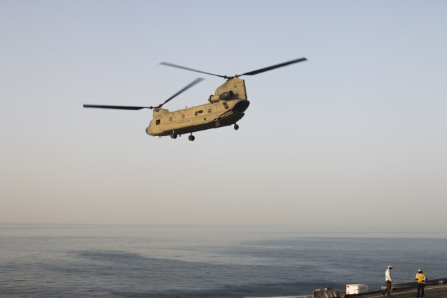 40th CAB helicopters refuel, rearm aboard the USS Ponce