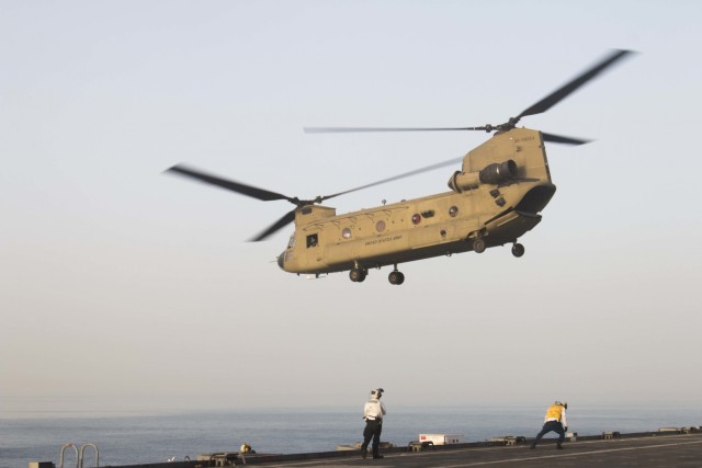 40th CAB helicopters refuel, rearm aboard the USS Ponce