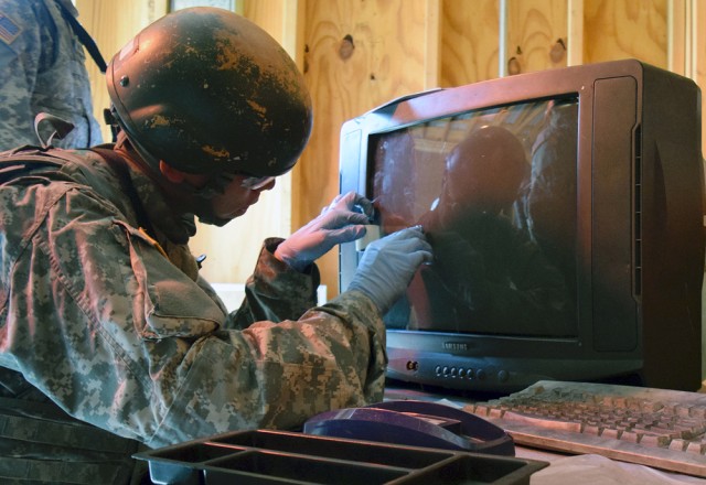 MP Soldiers apply skills in battlefield scenario