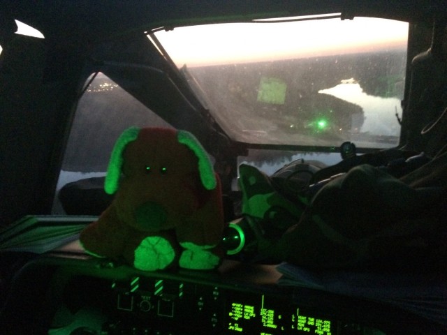 Going above and beyond: Pilot re-unites boy with favorite stuffed animal toy