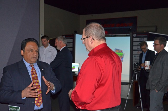 TARDEC hosts DARPA for GXV-T workshop