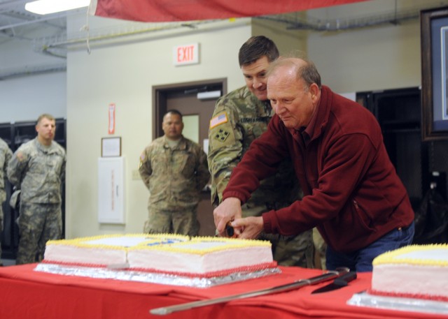 'Quarterhorse' Soldiers celebrate 4th Cav. Regt. Birthday