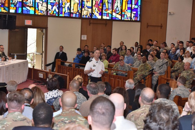 Eighth Army Hosts Transformation Townhall
