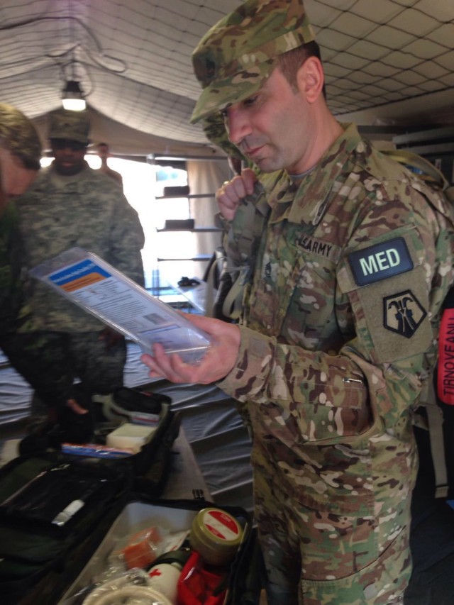 7th MSC Soldiers train with U.S. Navy, Spanish disaster responders during SUR 2016