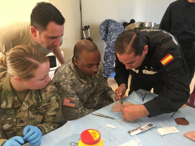 7th MSC Soldiers train with U.S. Navy, Spanish disaster responders during SUR 2016