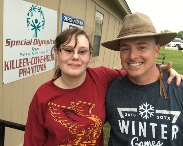 OTC Volunteers give back to Special Olympics Texas, uses paint