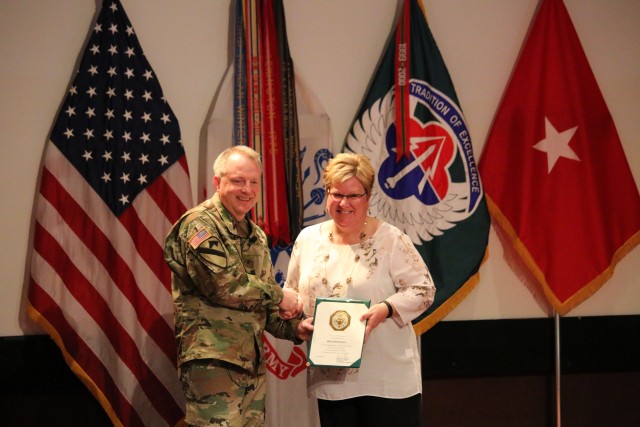 ANN JENSIS-DALE RECEIVES 30-YEAR AWARD