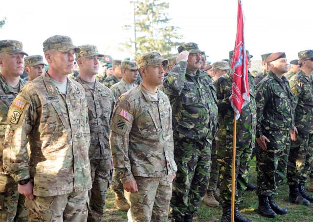 Soldiers receive Romanian award for aiding victims of car crash